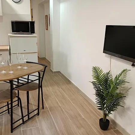 El Petit Apartment